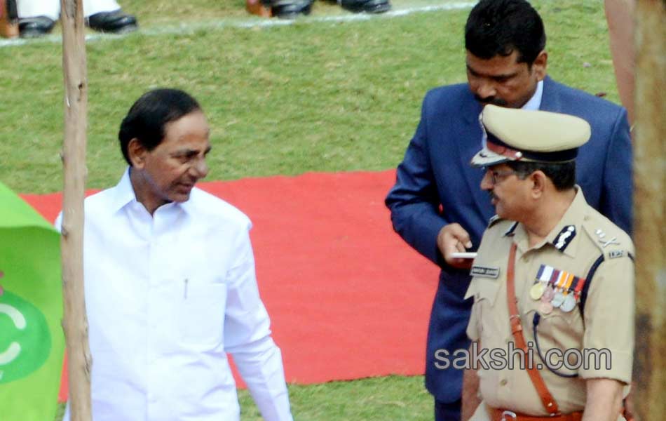 Telangana CM KCR Independence Day Golkonda - Sakshi18