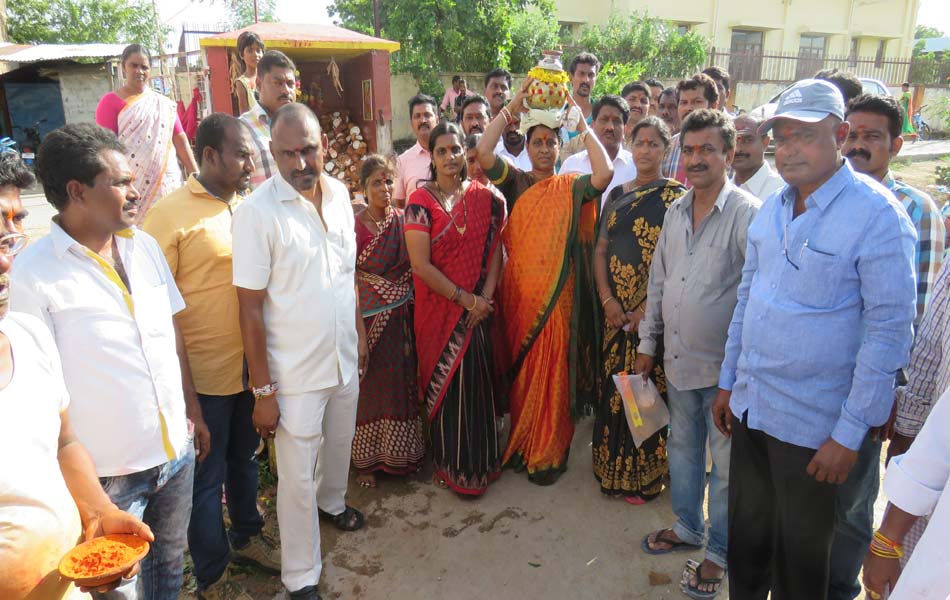 grand celebrations of pochamma bonalu3