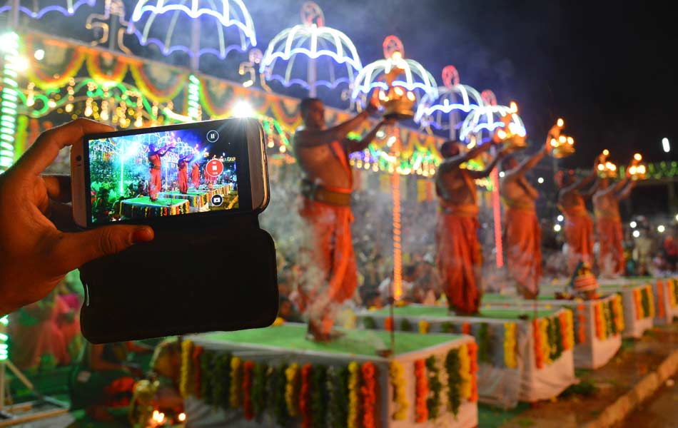 Krishna river Harathi mahotsavam2