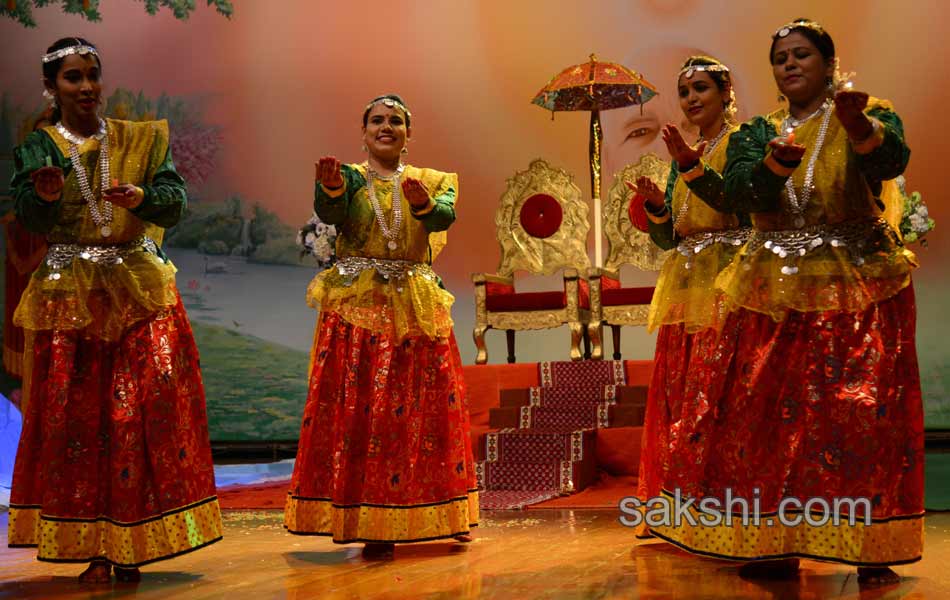 PV Sindhu attends Krishnastami Celebrations in Hyderabad5