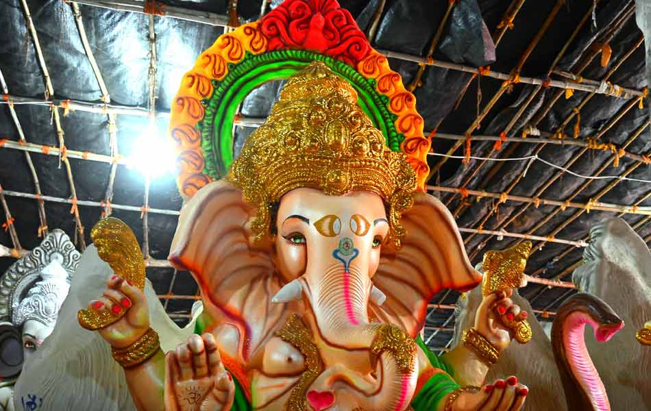 Ganapathi statues ready for Vinayaka chavithi - Sakshi6