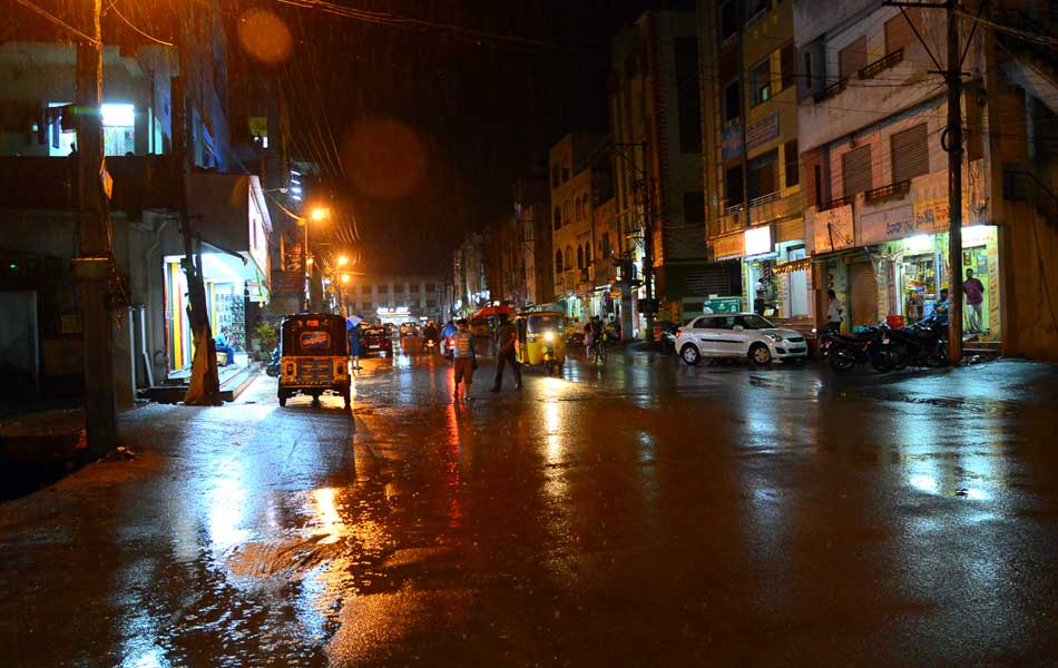 Everage rains in guntur district - Sakshi9