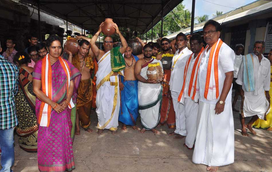 Spiritual feast in guntur dist4