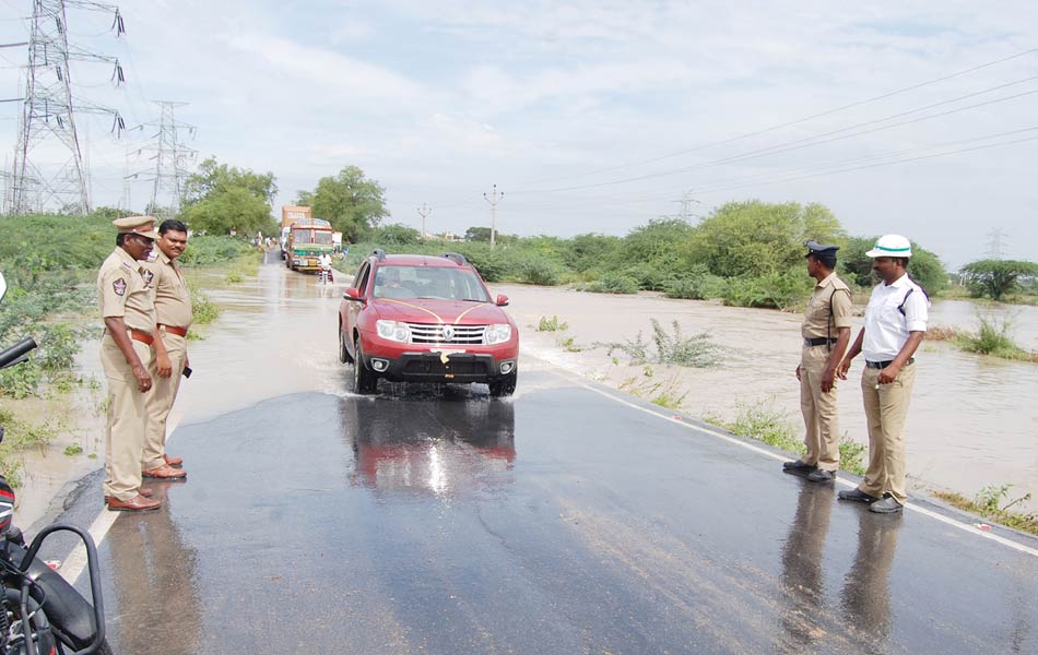 Heavy rains in guntur district8