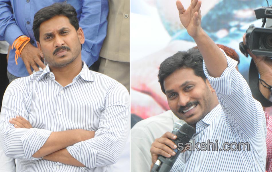 YS Jagan mohan reddy raithu maha dharna in YSR - Sakshi18