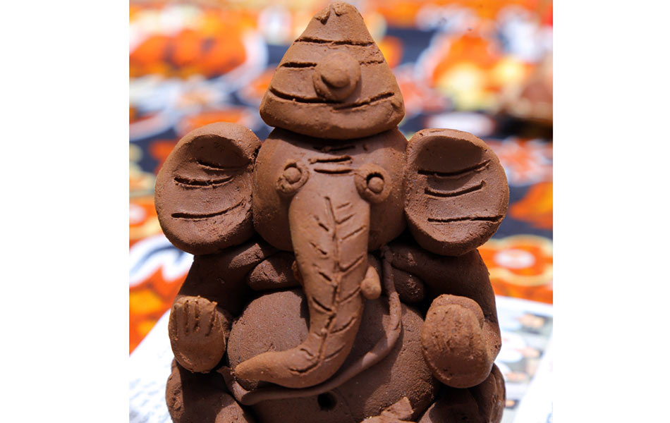 Children made eco friendly Vinayaka statues3