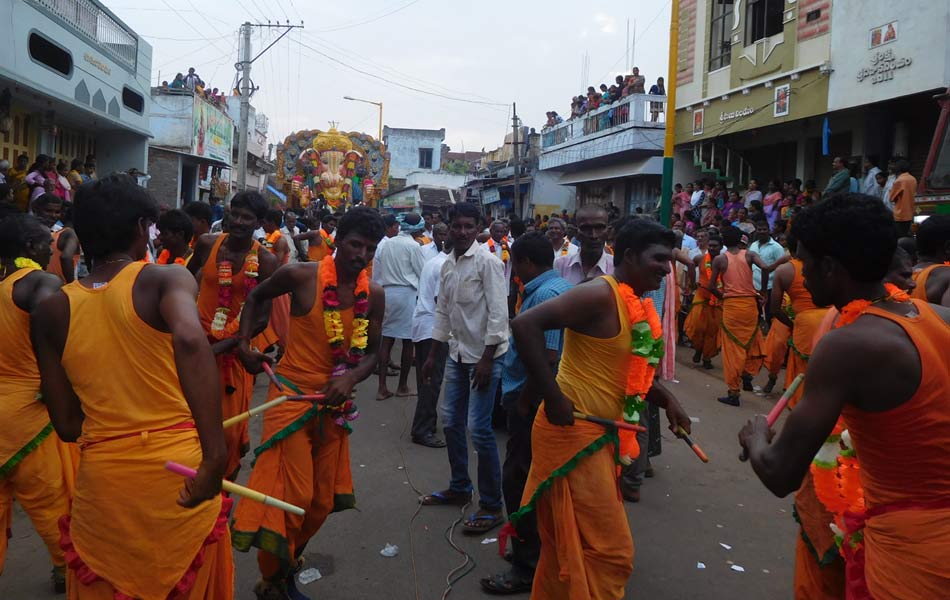 Vinayaka immersion - Sakshi5