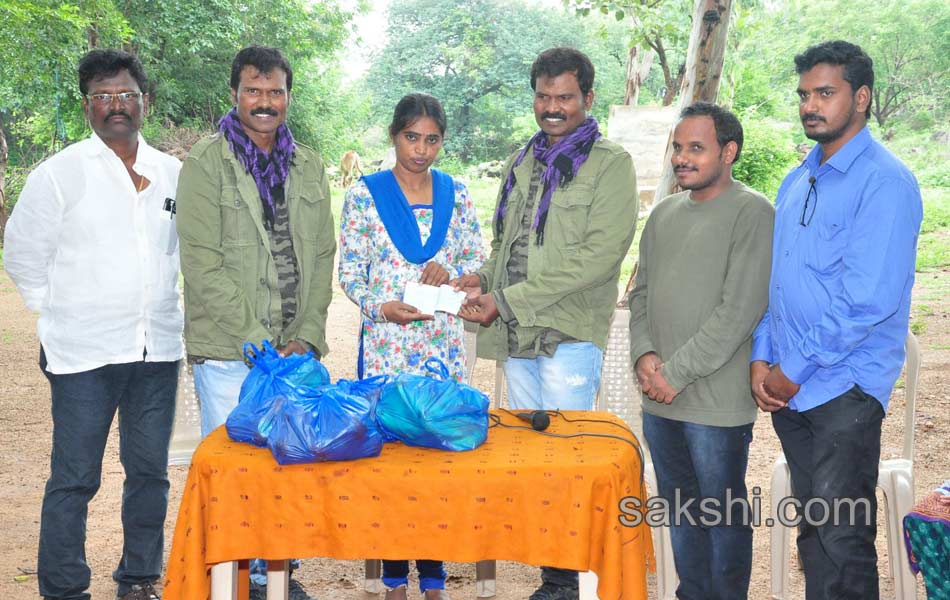 Ram Laxman Donated One Lakh For Sphoorthi Jyothi Foundation19