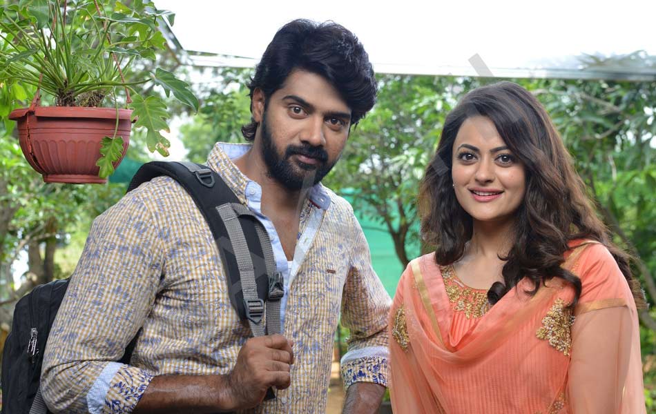 meelo evaru koteeswarudu movie stills3