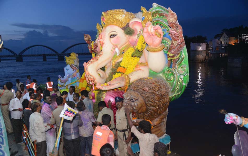 ganesh nimajjanam9