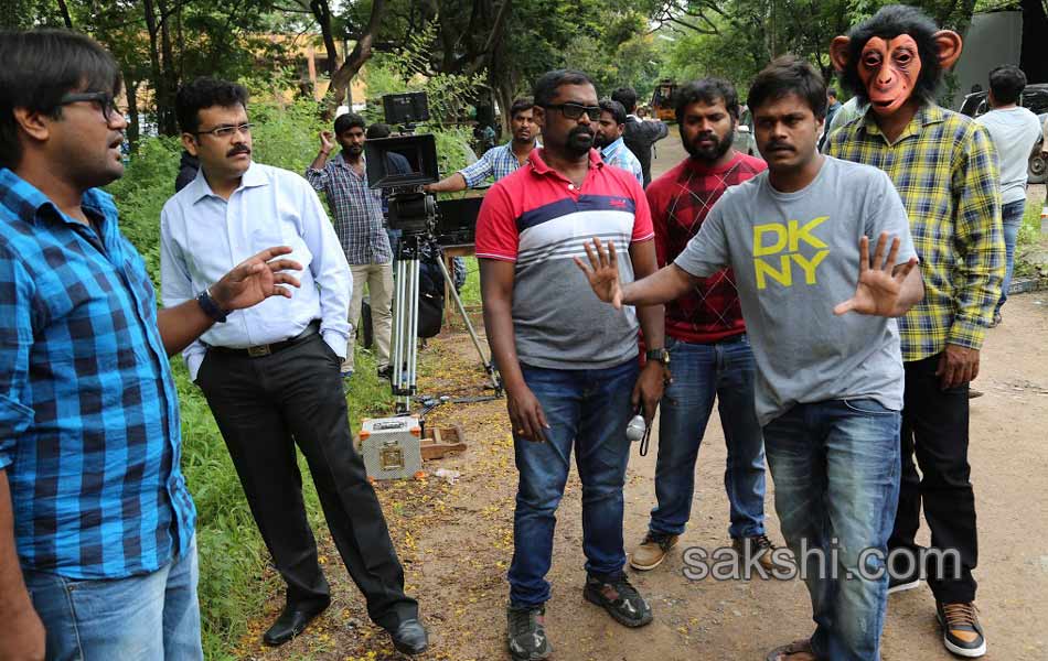 saptagiri express press working stills8