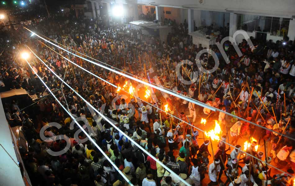 banni festival at devaragattu17