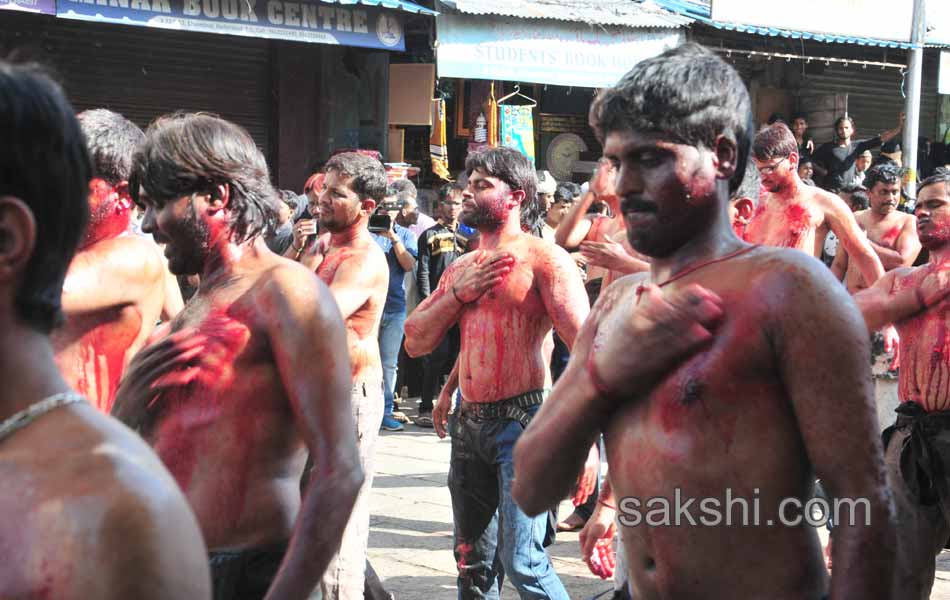 moharram festivel in hyderabad charminar22