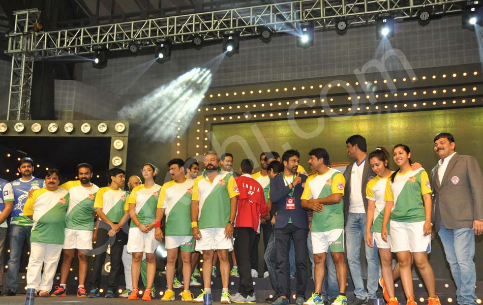 hyderabad gachibowli stadium badminton13