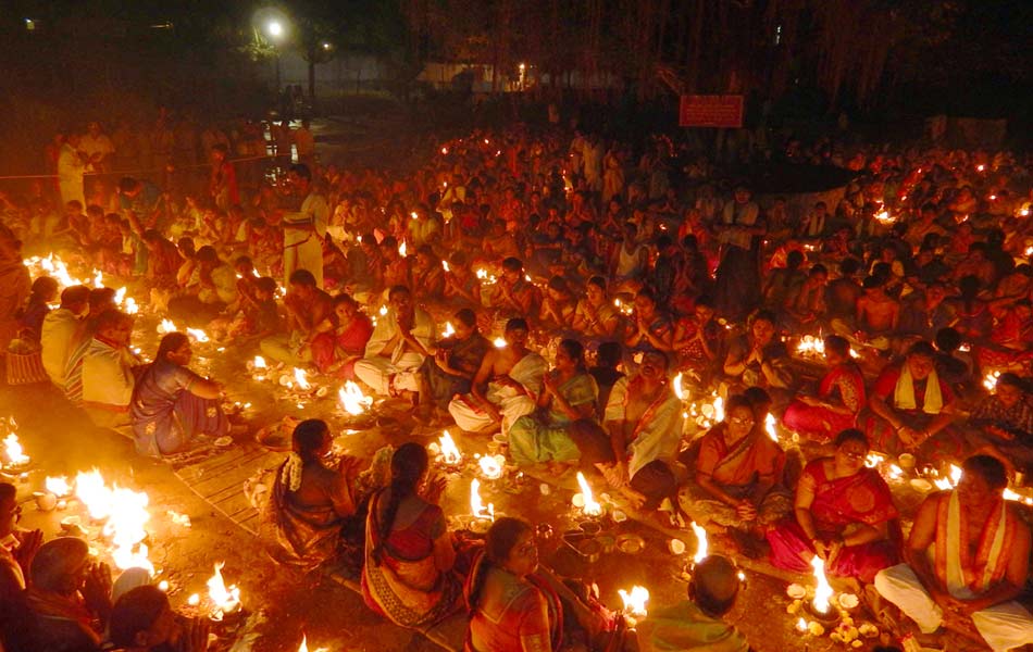 colourful kartika pournami - Sakshi6