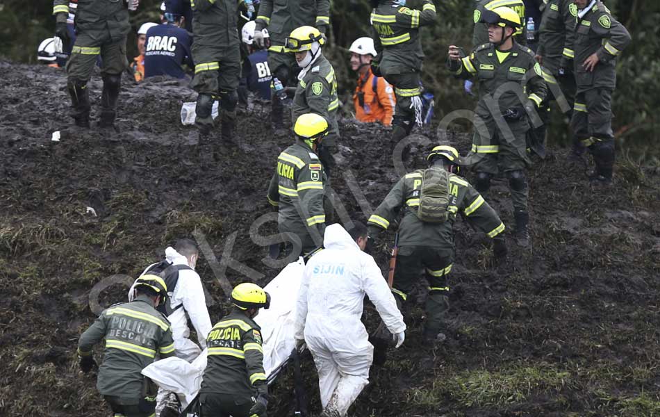 Colombia plane crash 71 dead on Brazil soccer teams charter flight29