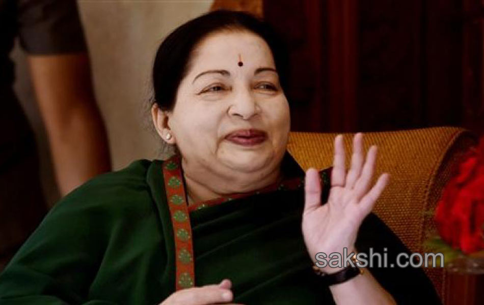 Jayalalitha passes away16