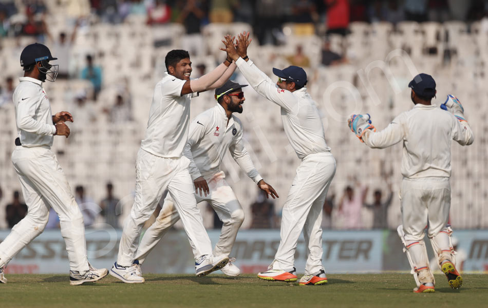 India beat England by innings and 75 runs4