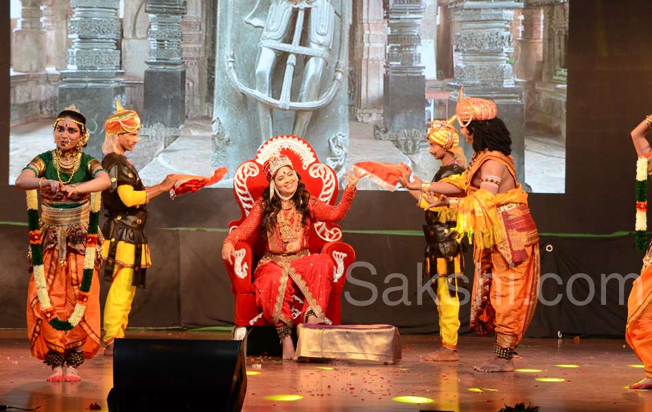 Drpadmaja Reddy presents kakatiya dance ballet at shilpakala vedika5