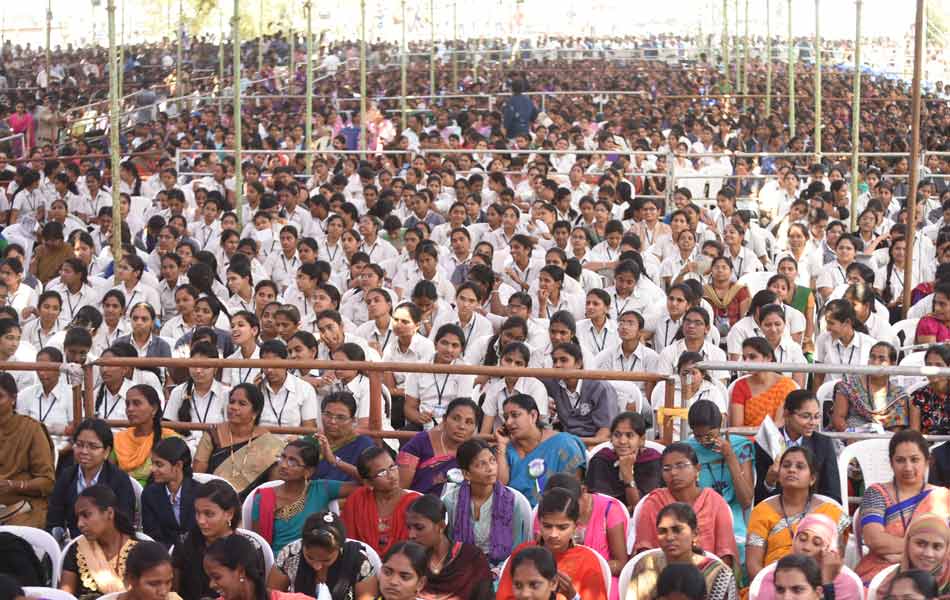 YS Jagan Yuva Bheri in Guntur - Sakshi18