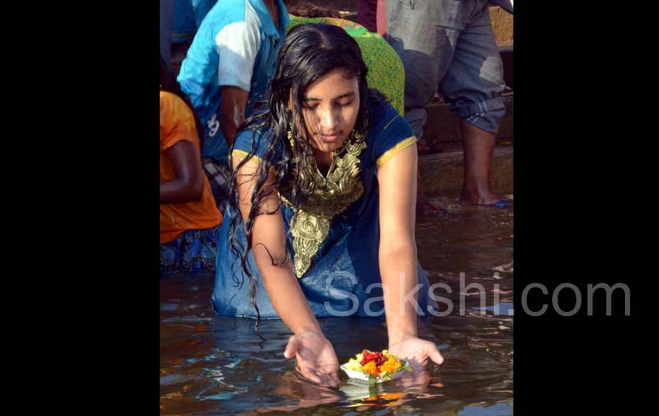 srisailam in mahashivratri - Sakshi18