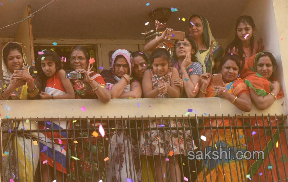 Holi celebrations in hyderabad1