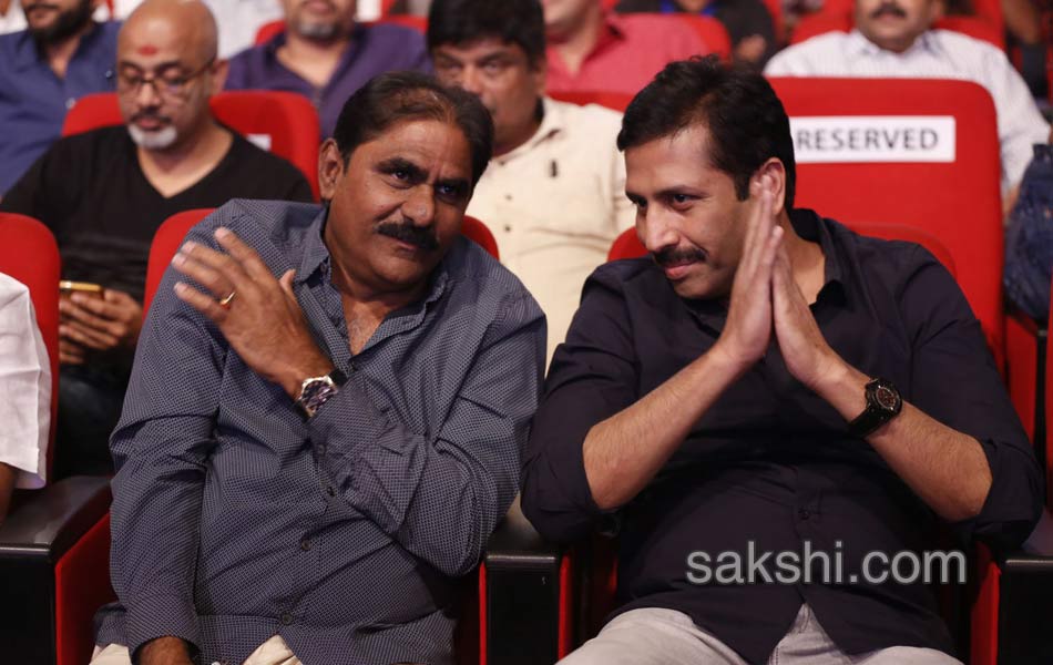 Katamarayudu pre release function22