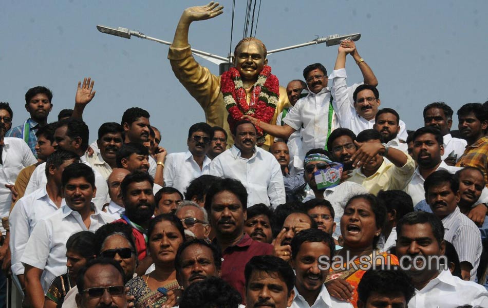 Atp mlc ysrcp vennu poosagopalreddy sambaral lo palgonna ycp leedars - Sakshi5