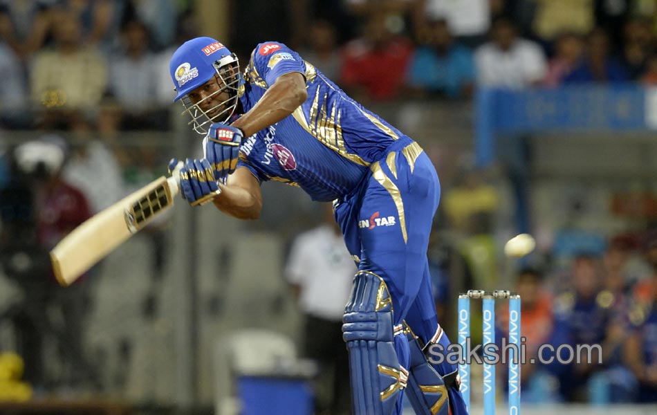 mumbai indians beats gujarat lions by 6 wickets - Sakshi4