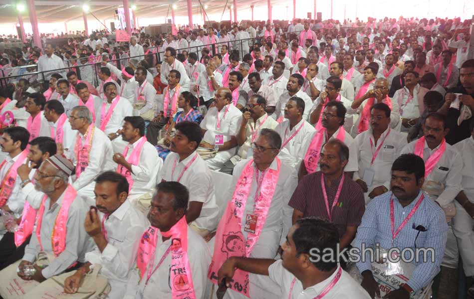 CM KCR send message to party men at TRS plenary - Sakshi26