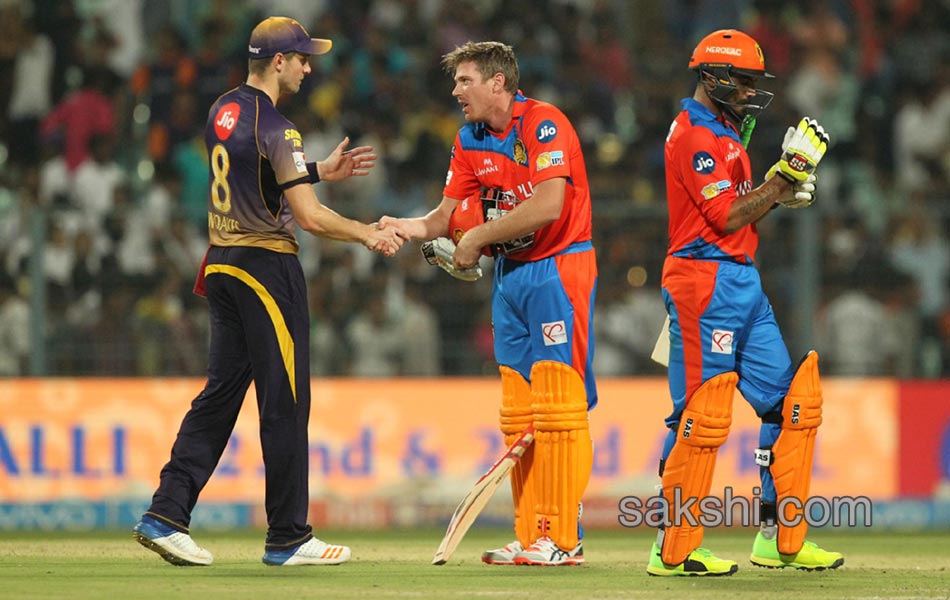 Gujarat Lions win by Kolkata Knight Riders - Sakshi5