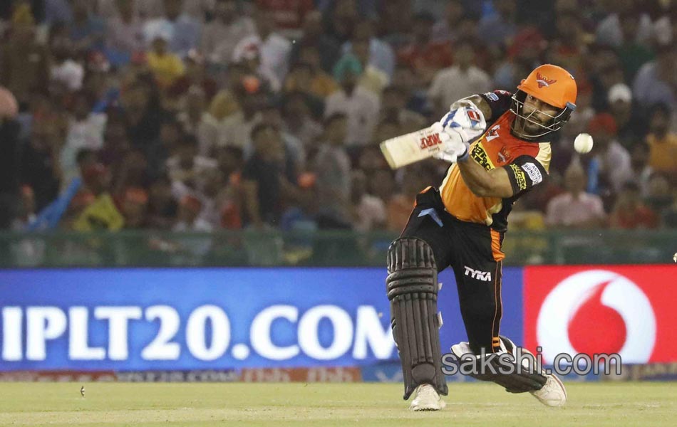 sunrisers Hyderabad beat Kings XI Punjab14