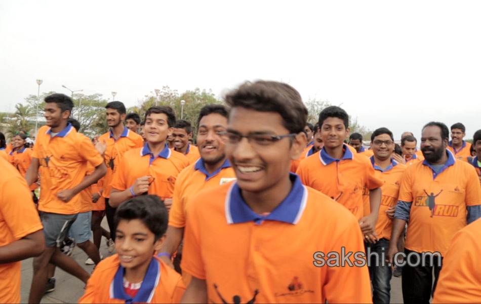 5k run in hyderabad - Sakshi2