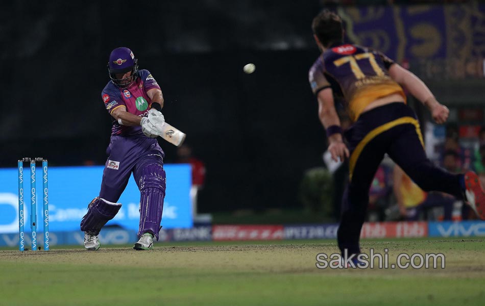 Pune Beat Kolkata By 4 Wickets2