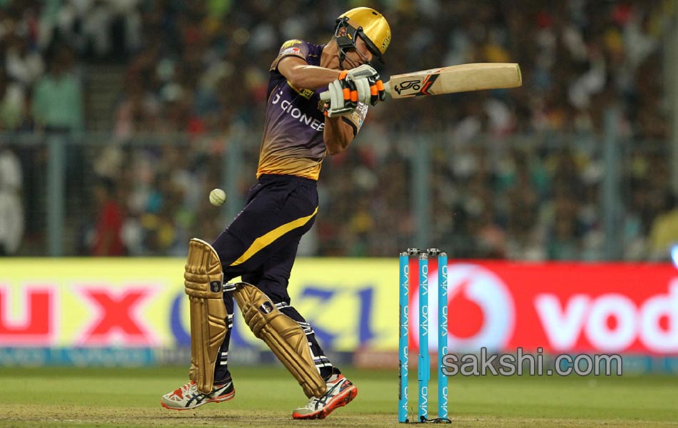 Pune Beat Kolkata By 4 Wickets15