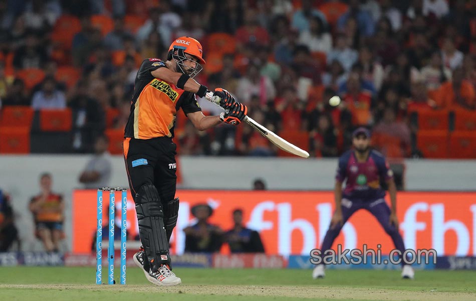 pune beats sunrisers by 12 runs27