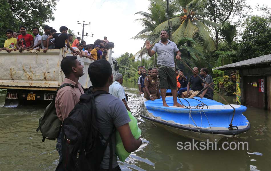 Sri Lanka Mudslides17