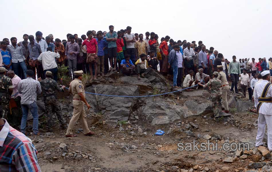 blasting in quarry - Sakshi13