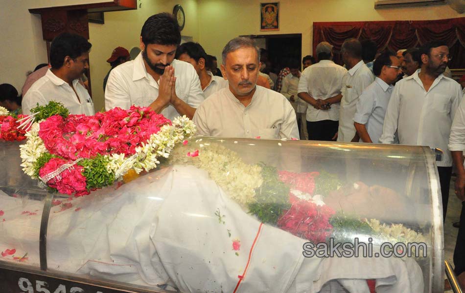 Tributes To Dasari Narayana Rao10