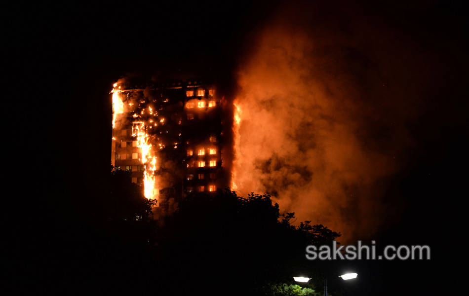 fire accident in london - Sakshi12