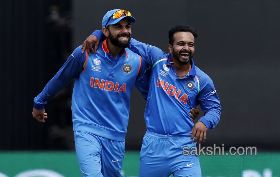 India thrash Bangladesh by 9 wickets in Champions Trophy semi final22