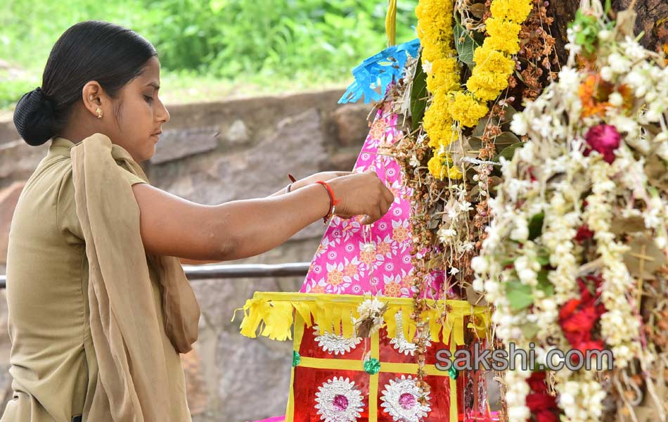 golkonda bonalu - Sakshi3