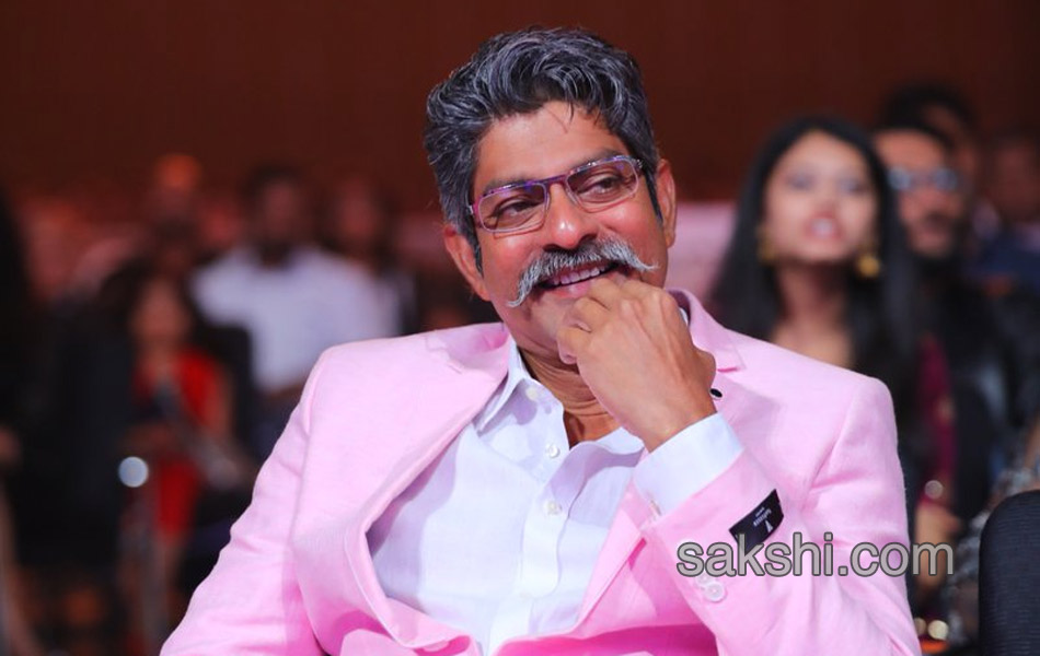 SIIMA award Abu Dhabi 201720