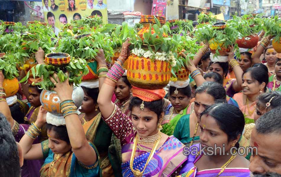 hyderabad bonalu - Sakshi9