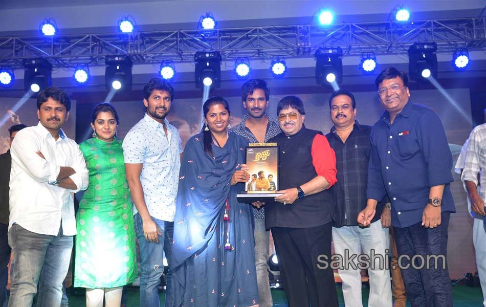 Ninnnu kori blockbuster celebrations in vijayawada7