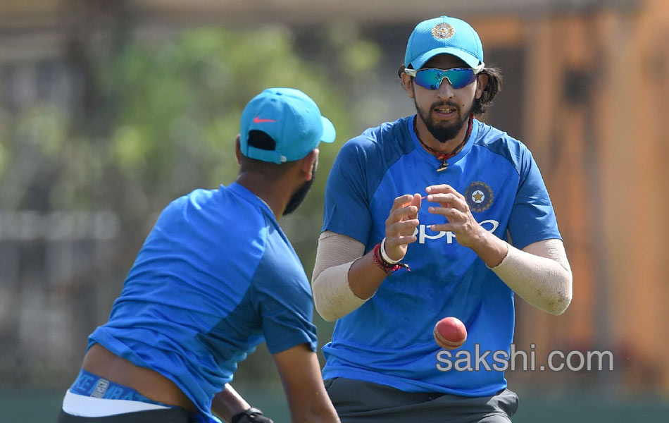 India practice ahead of Sri Lanka game - Sakshi3