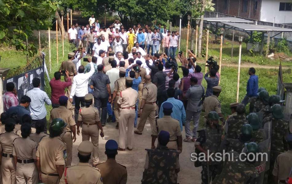 kapu leader mudragada padmanabham put under house arrest5