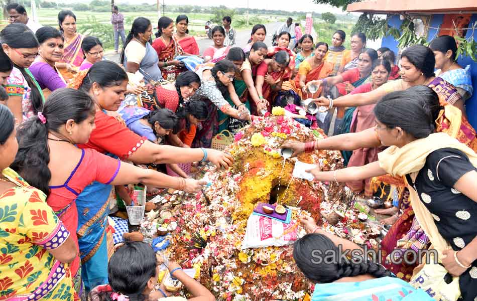 nagula chavithi16