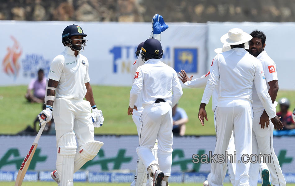 Virat Kohli and Abhinav Mukund Put India On Top On Day 311