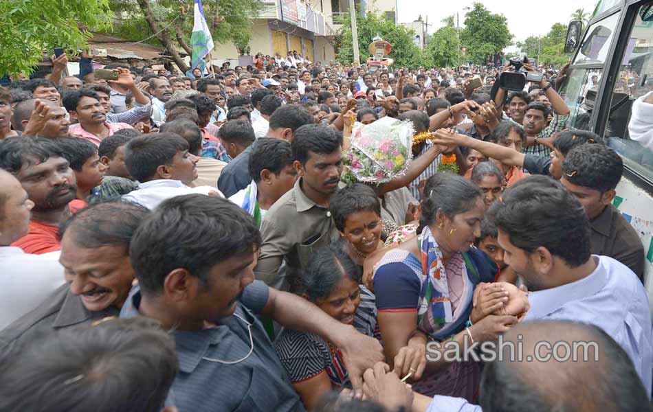 YS Jagan Tour in Nandyal - Sakshi22